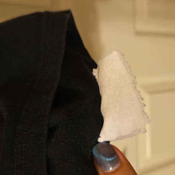 Black Short-sleeve Las Vegas Raiders Logo Tee-shirt - Picture 4 of 5